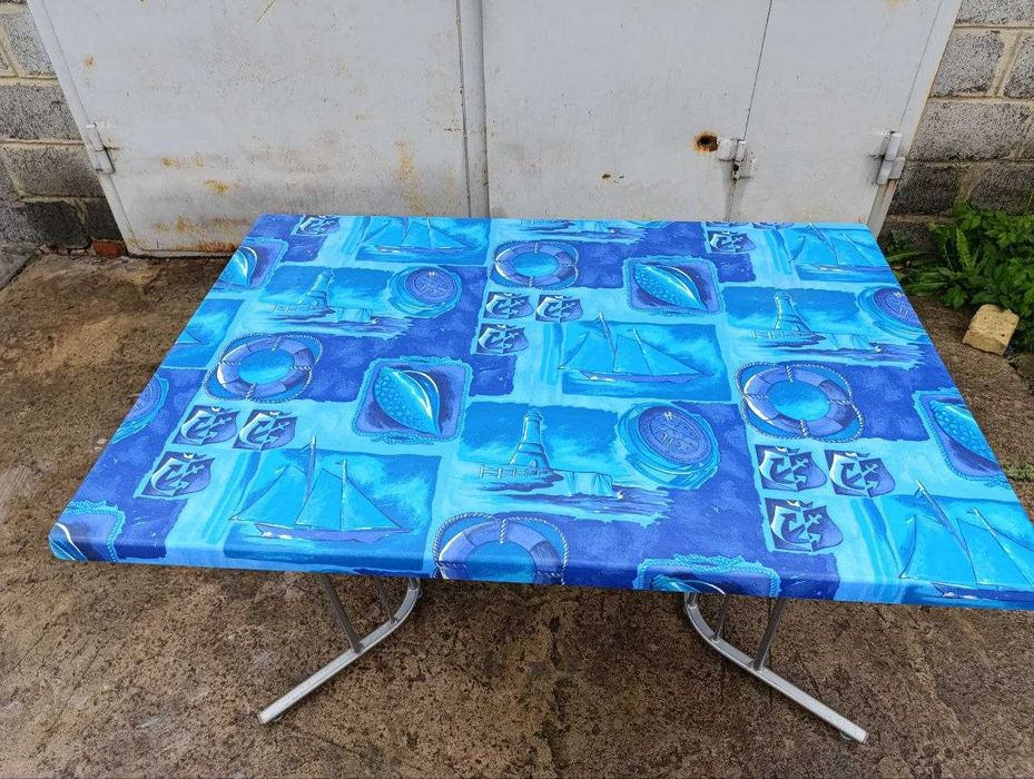 Стіл італійський Werzalit як новий