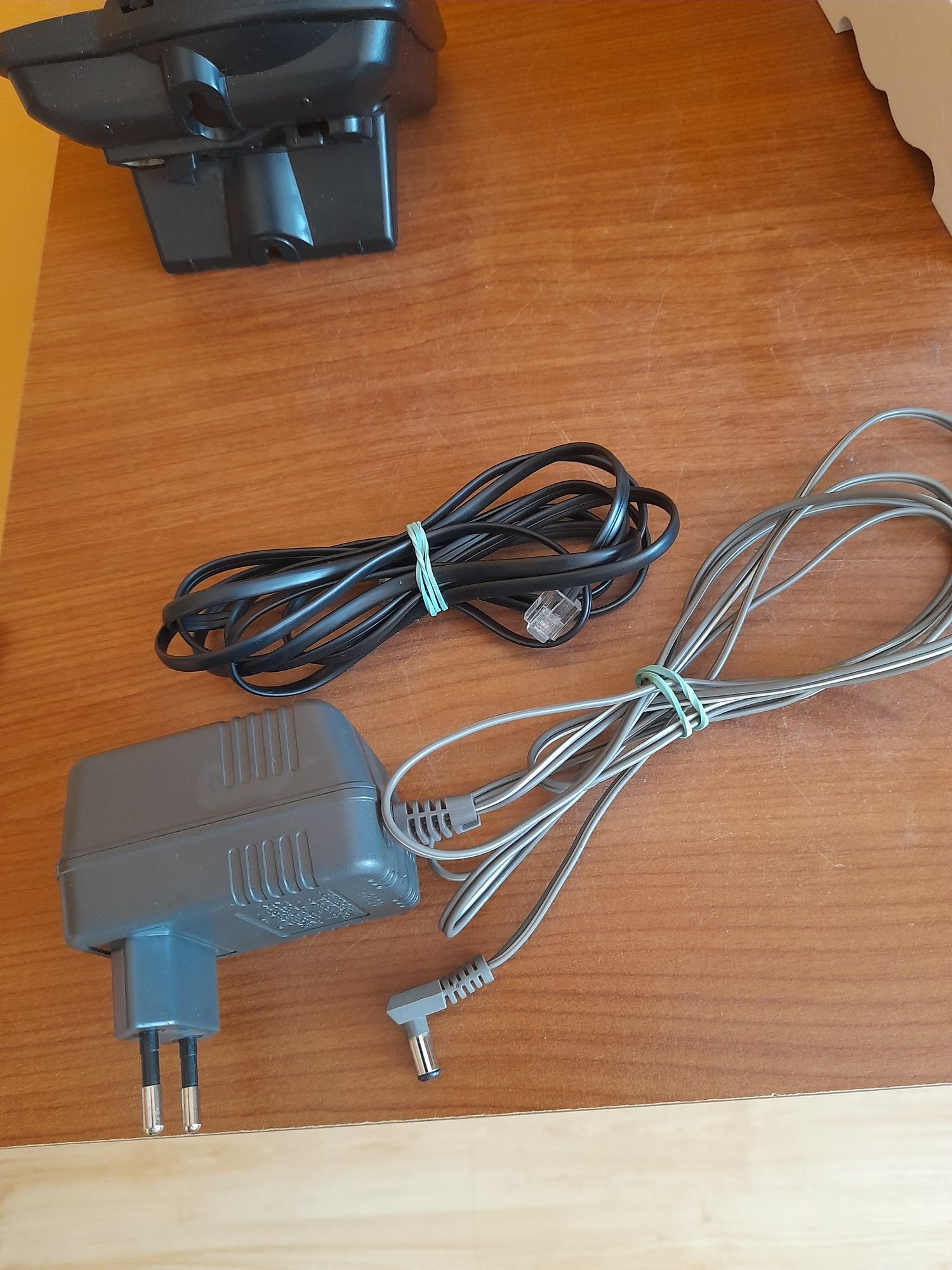 Telefon stacjonarny bezprzewodowy