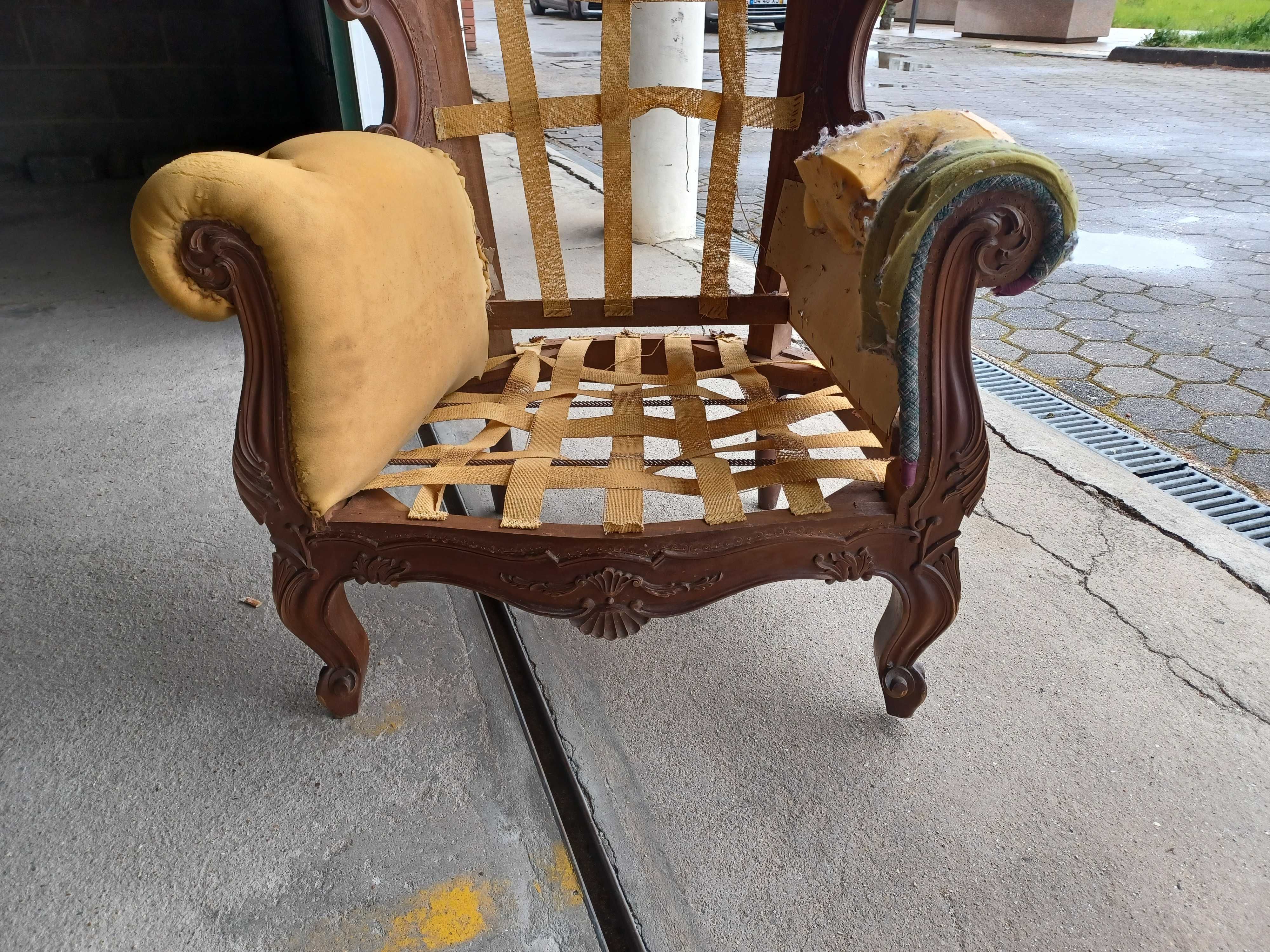 Cadeirão para restauro