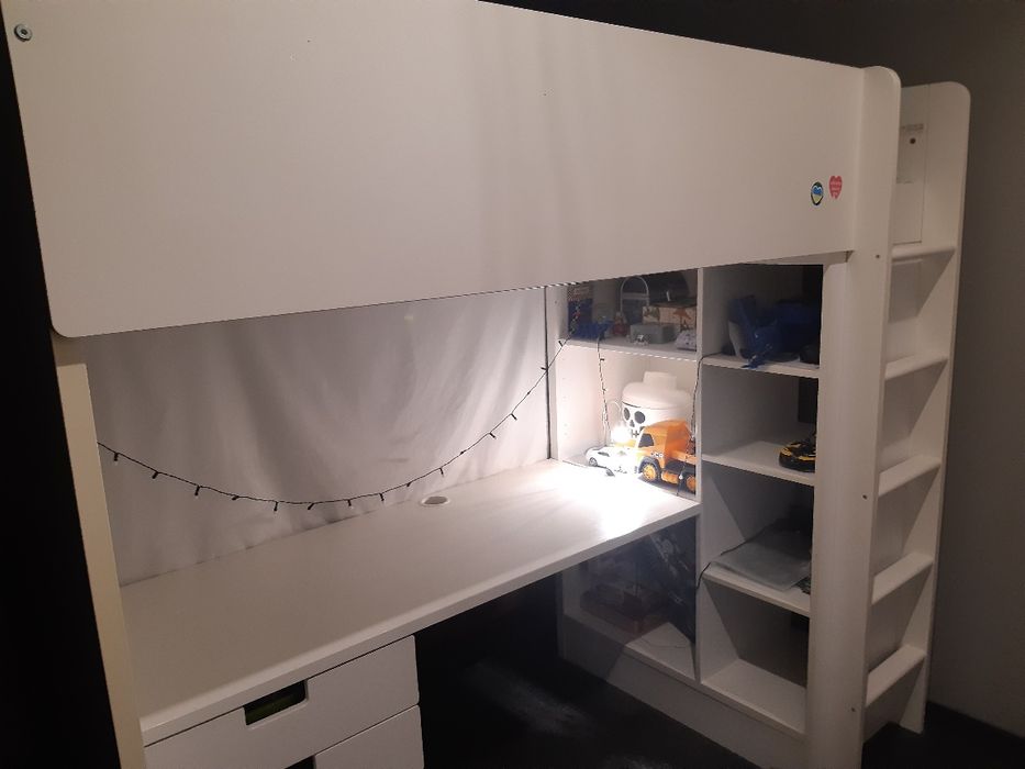 Łóżko piętrowe Ikea z biurkiem