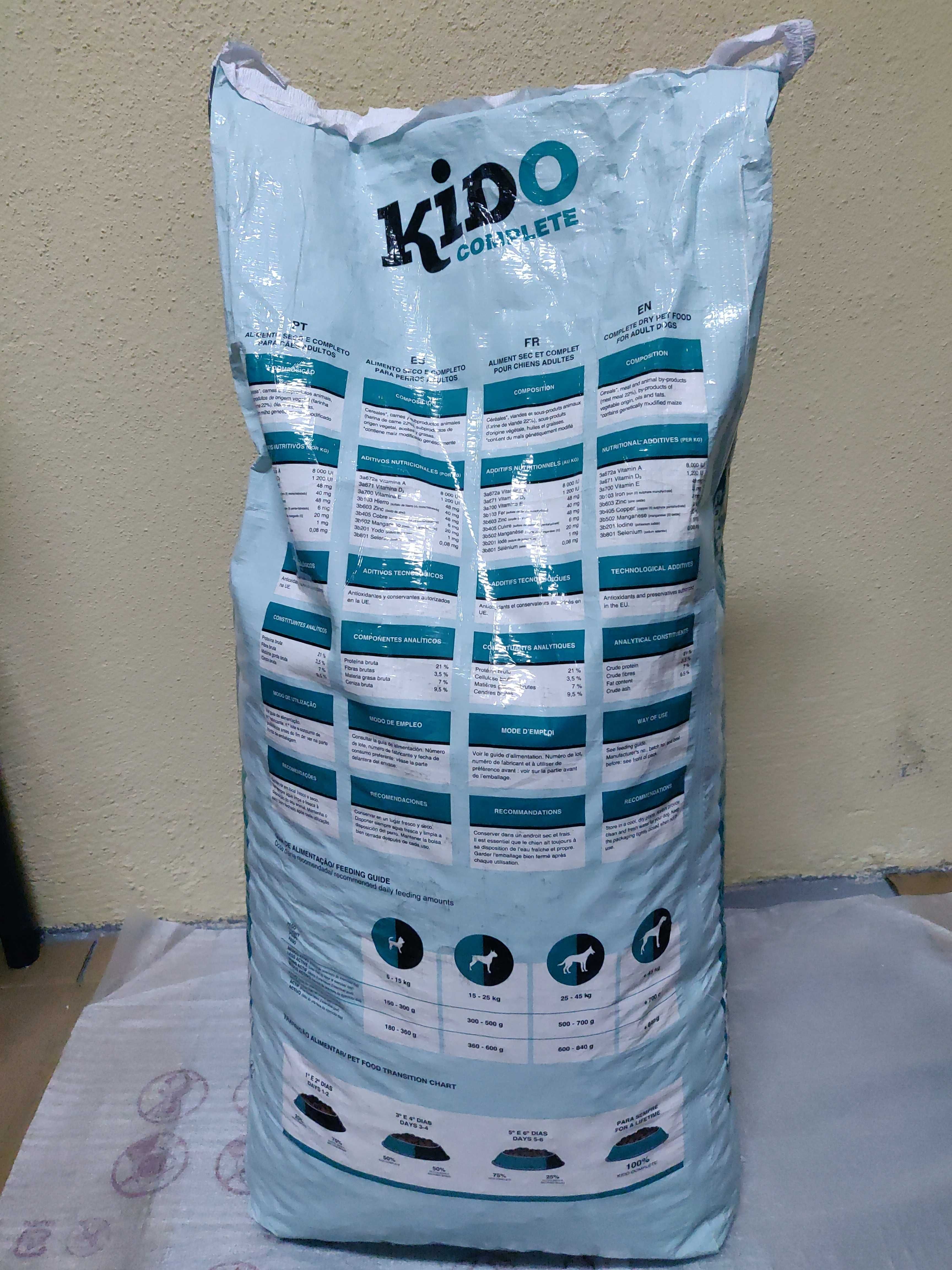 Ração Kido Complete 20kg para cão adulto