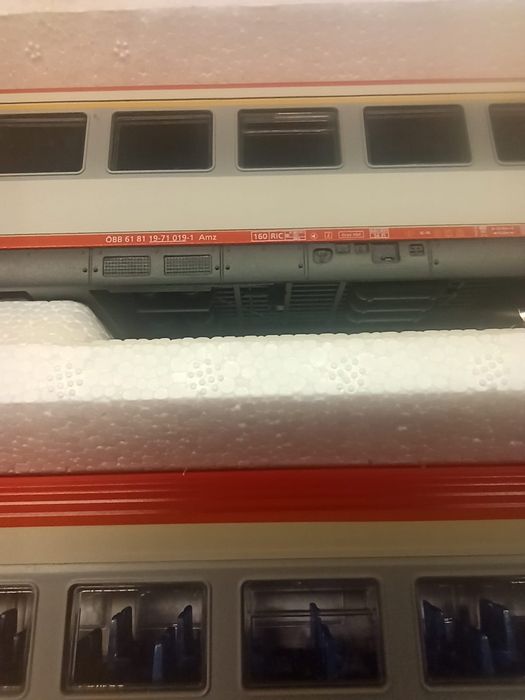 Wagon pasażerski h0 Piko  zestaw OBB