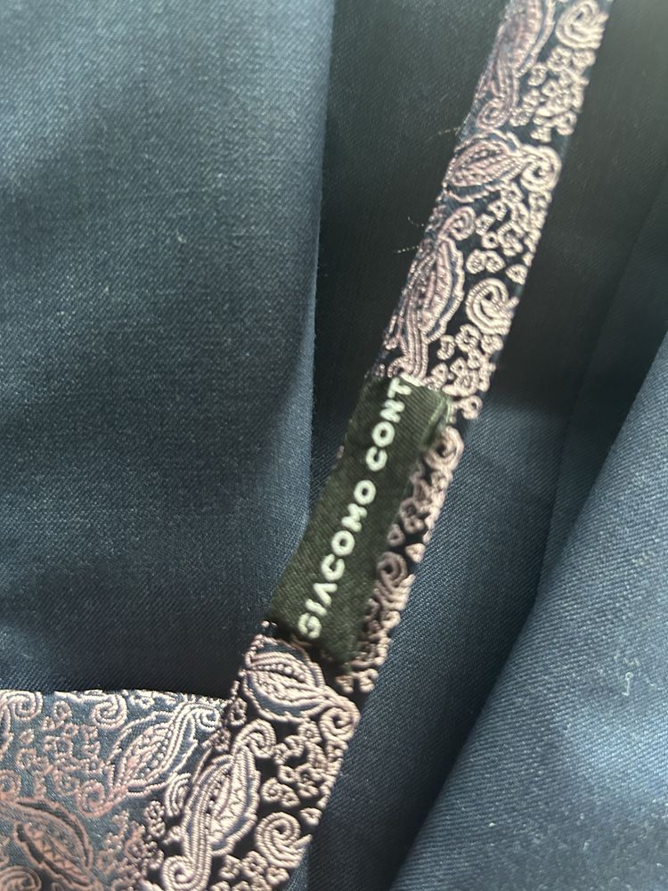 Sprzedam elegancki garnitur męski Giacomo Conti – Super Slim