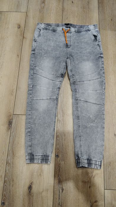 Joggery dżinsowe męskie House