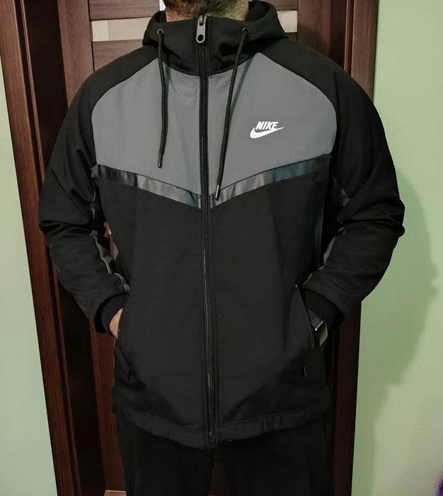 Kurtka z kapturem Nike