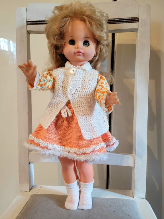 Lalka ARI,  piękna blondynka,  45cm