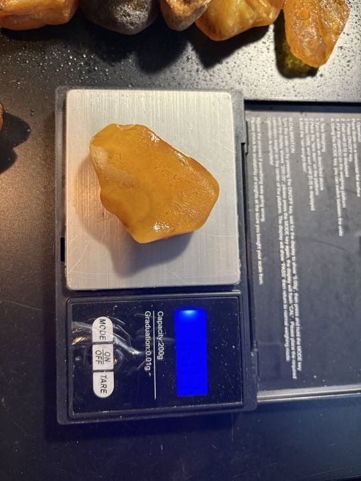 Bursztyn Baltycki 10-20 gram calosc 900 gram