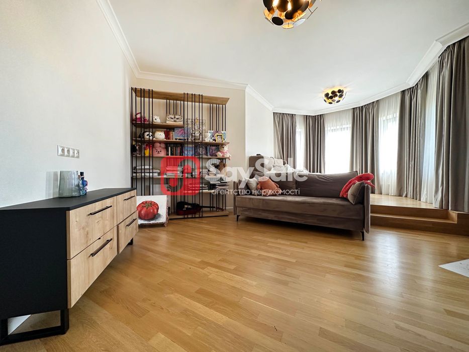 Продам будинок 460м2, 8 сот в селі Гатне, Мегамаркет, Одеський напрям