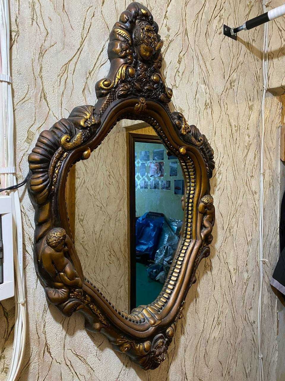 Продам вінтажне велике настінне дзеркало