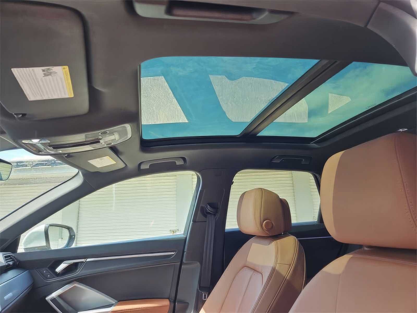 2022 Audi Q3 quattro S line Prem Plus 45 TFSi