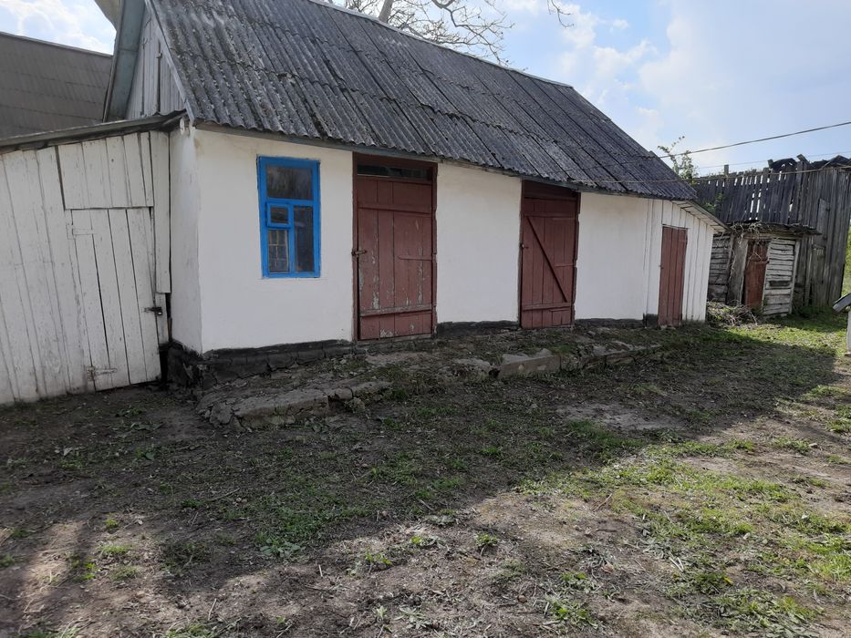 Продам будиннк  в с Яроповичі.