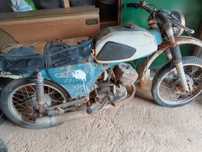 Motorizada Casal. K181 para restauro ou peças