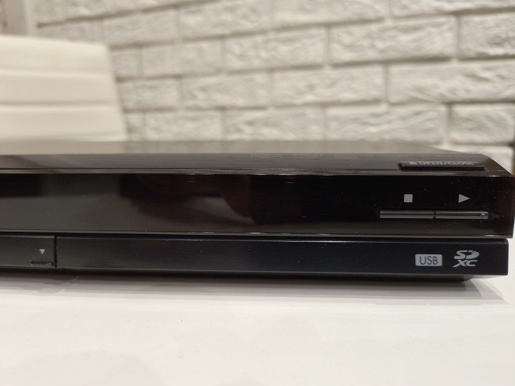 Panasonic DMP-BD45  Odtwarzacz Blu-Ray Komplet