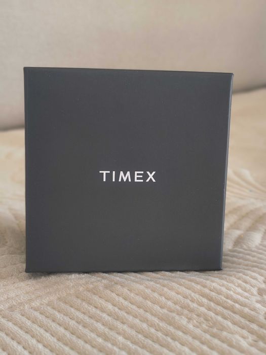 Timex Expedition Rugged - Męski zegarek cyfrowy, nowy, nieużywany.