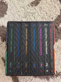 Серія книг Гаррі Поттер з підставкою/коробкою (7 томів)