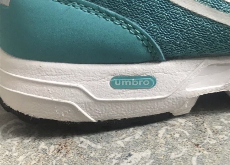 buty umbro