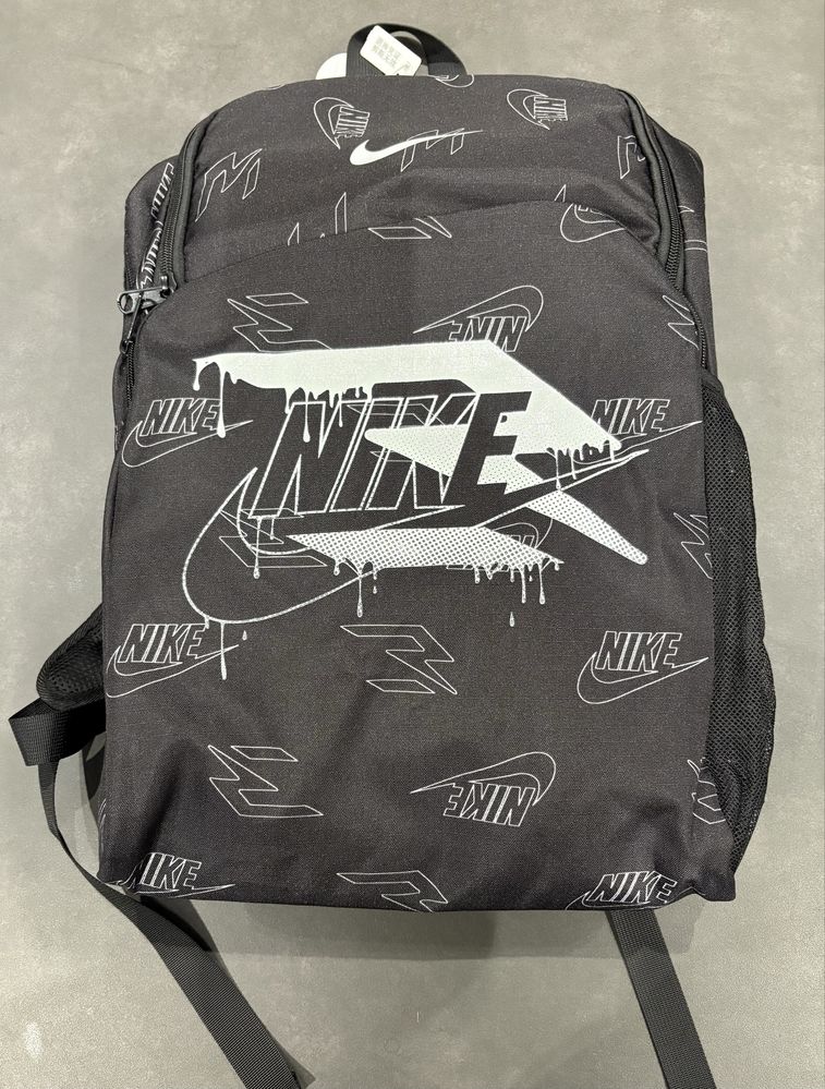 Рюкзак Nike ,чорний рюкзак