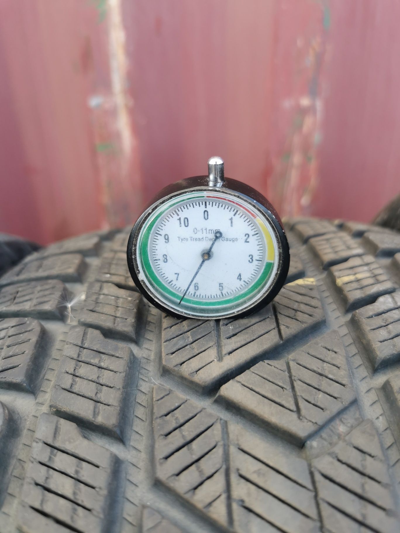 Opony zimowe Pirelli 295/40/20 106V i 265/45/20 104V porsche macan