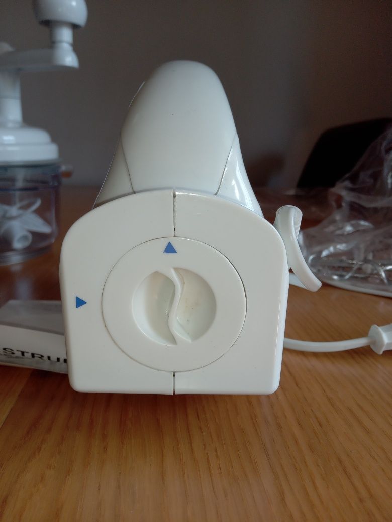 Sprzedam robot kuchenny Eldom