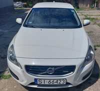 Volvo S60 2011r 2.0 163km