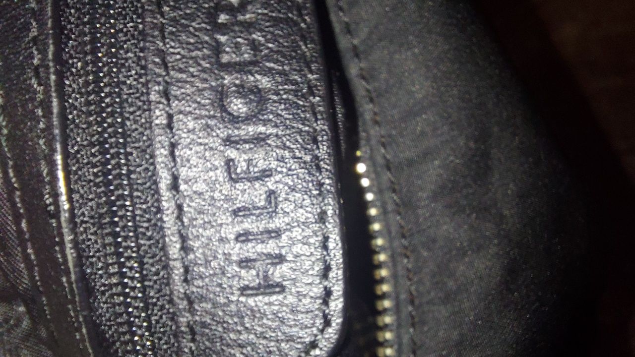 Sprzedam torebkę Hilfiger