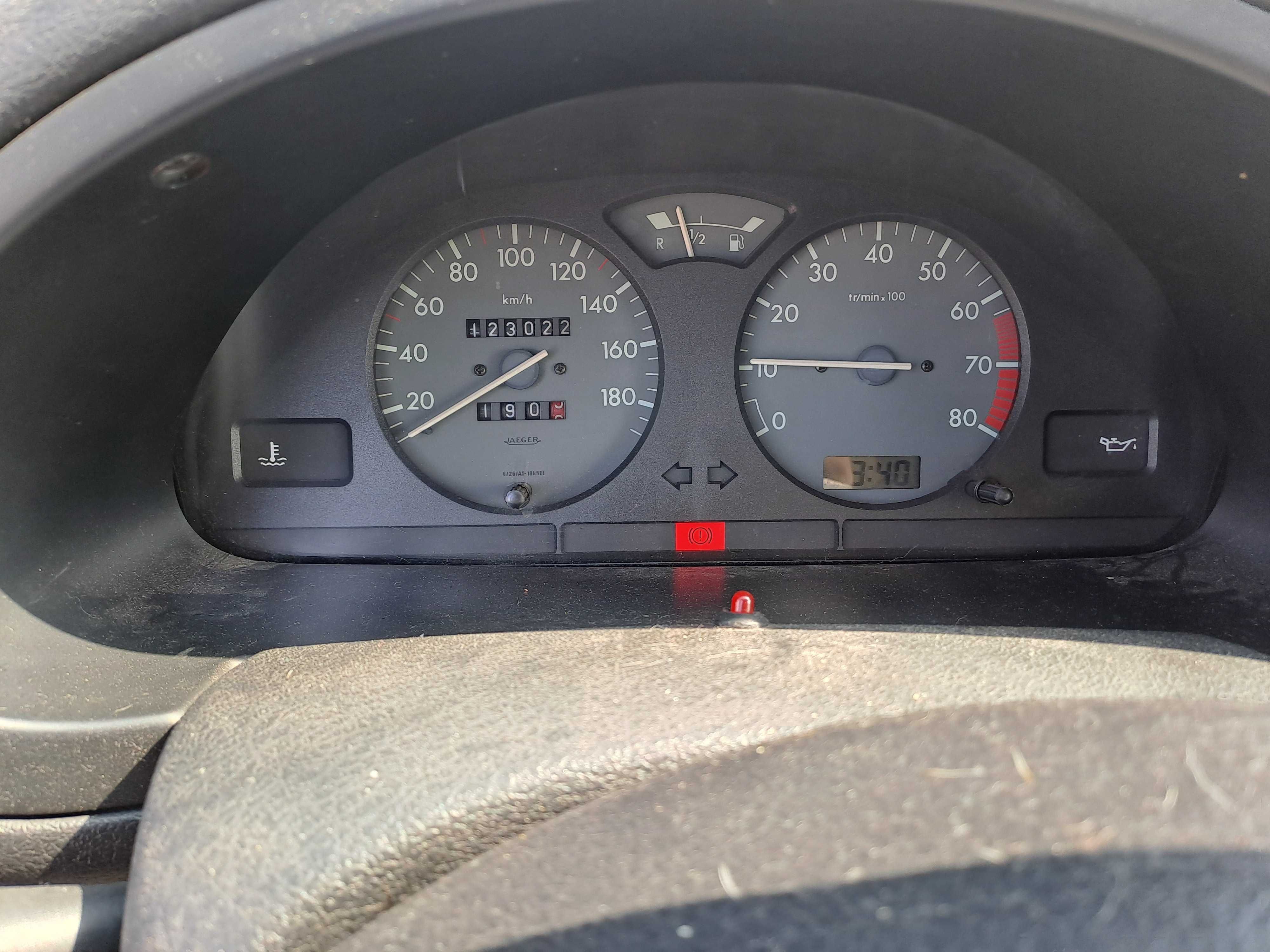 Citroën Saxo 1.1 123.000 km Salvado