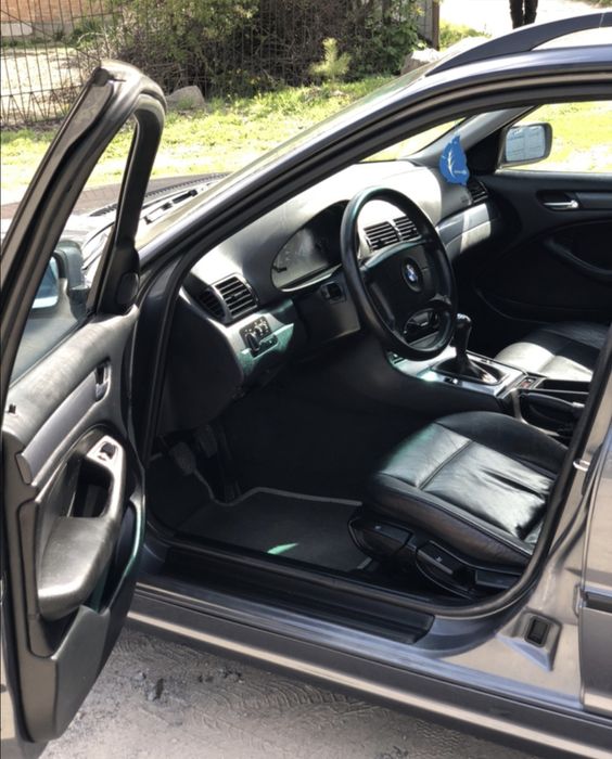 Продам BMW E 46 .