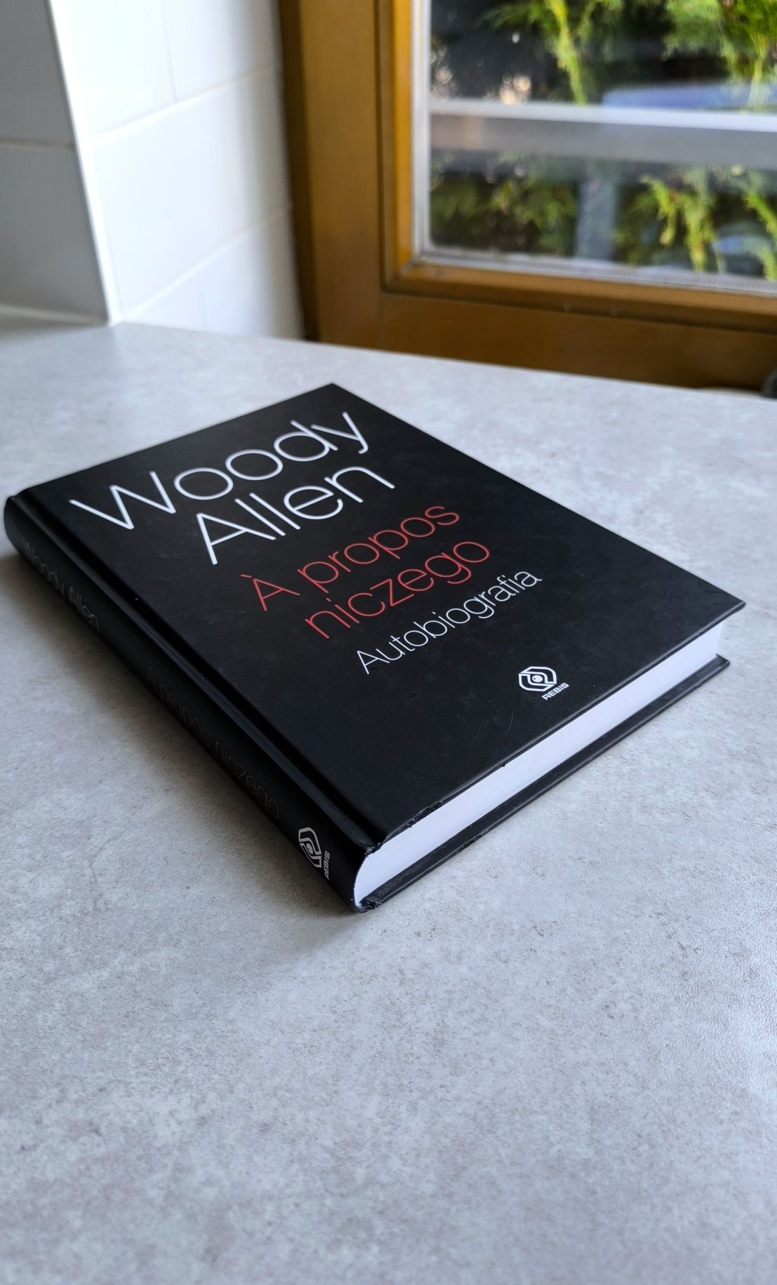 Woody Allen "A propos niczego. Autobiografia"