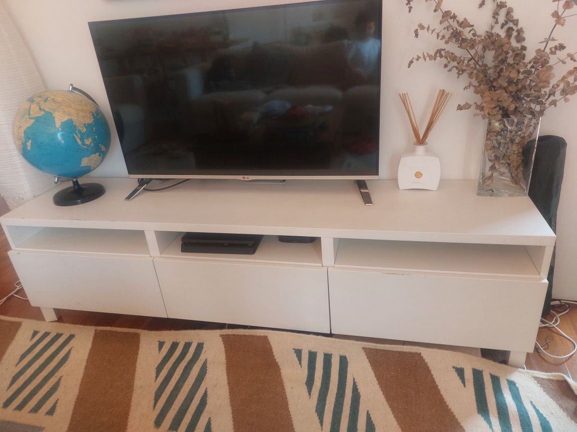 Aparador Televisão