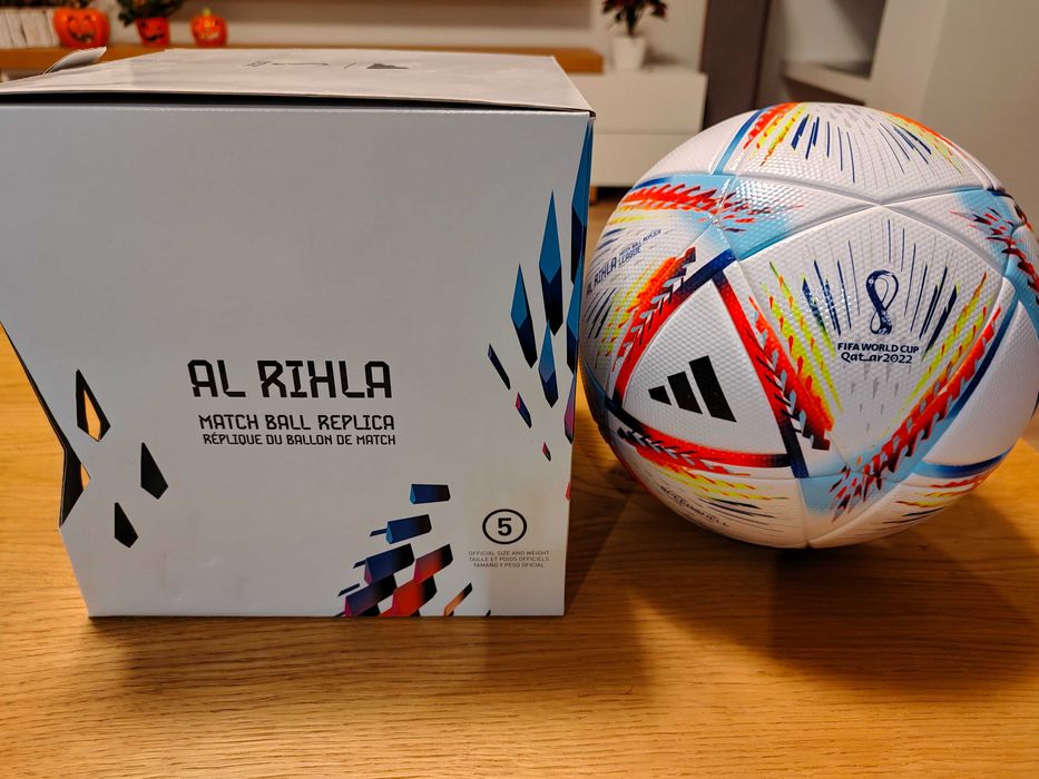 Piłka nożna Adidas Rihla League Box biała, H57782