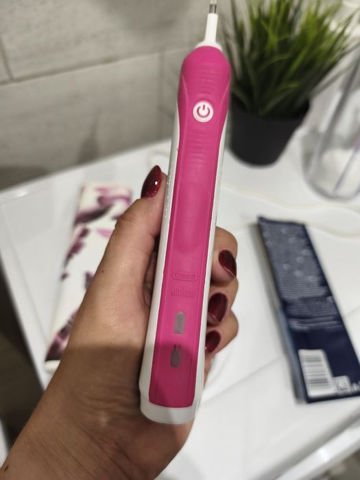 Szczoteczka elektryczna Oral-B