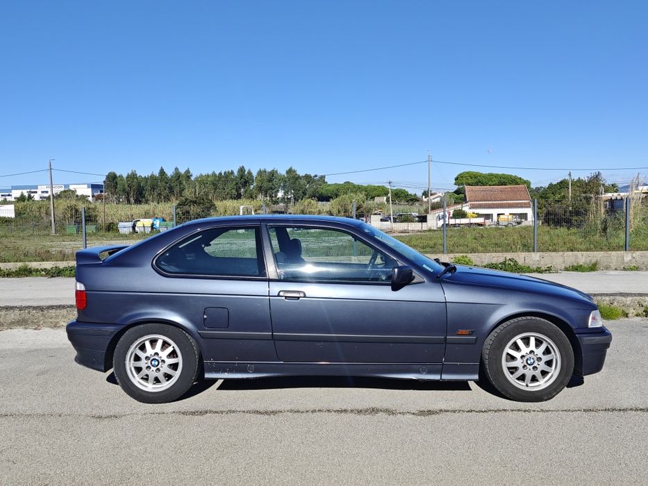 BMW 316i compact