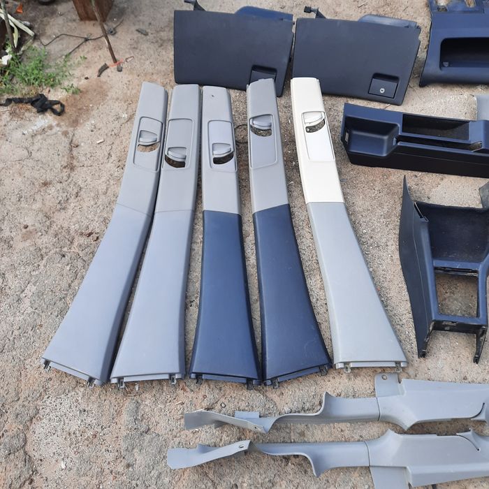 Пластик салону AUDI 80 90 B3,B4