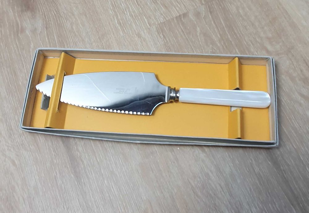 Vintage, łopatka, łyzka, nóż do ciast „Ensee” Made in Sheffield. Perła