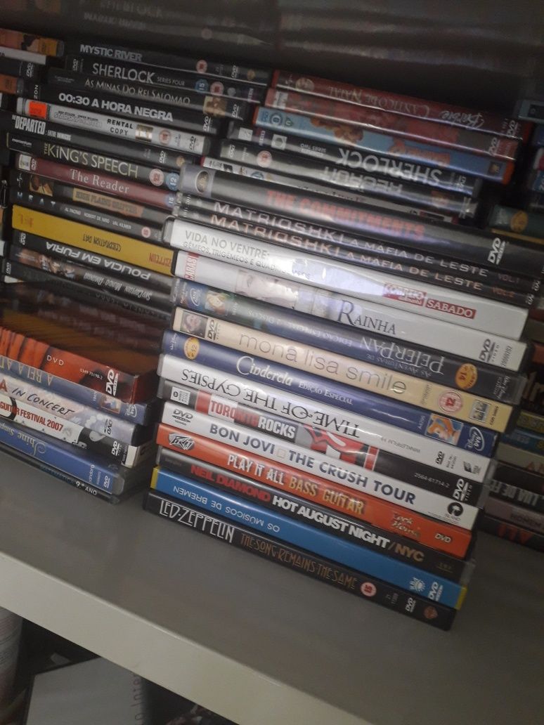 Set de dvd filmes e outros