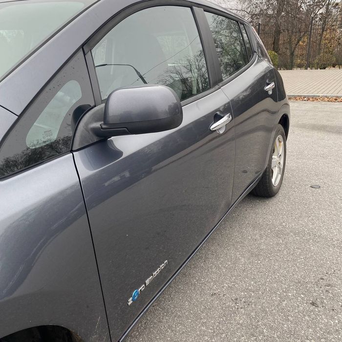 Нисан Лиф 2013г.