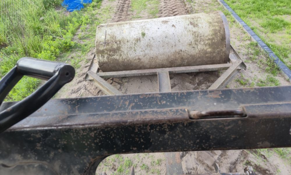 Wał łąkowy, betonowy zbrojeniowy 2m