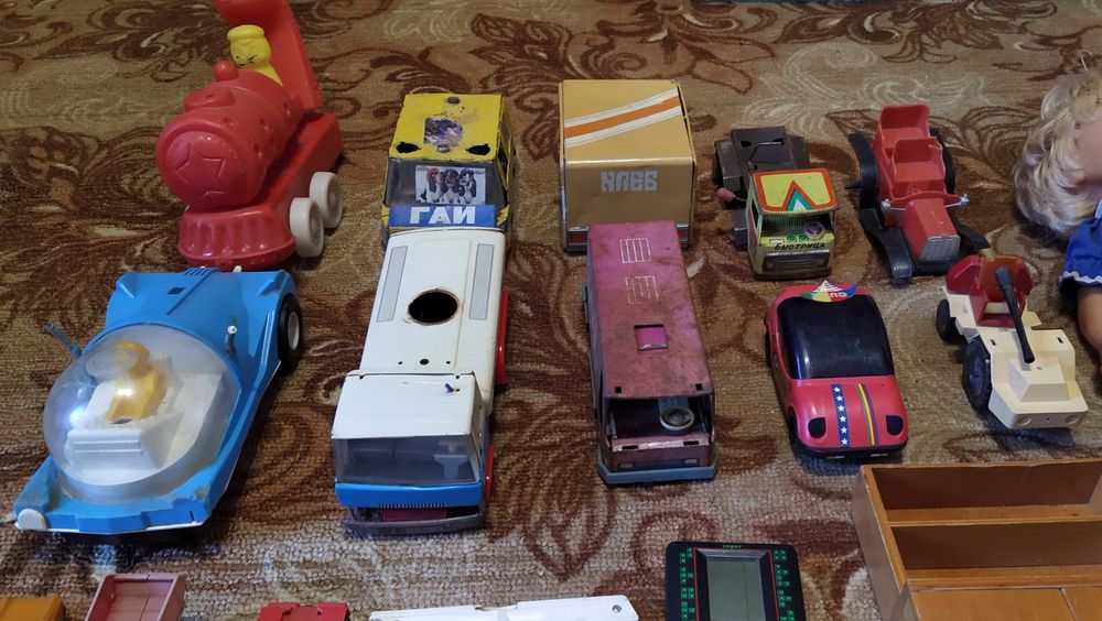 Игрушки разные СССР много