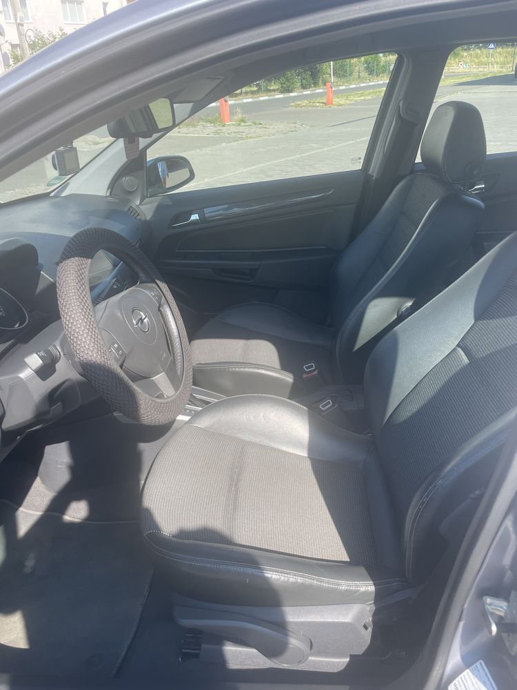 Opel Astra H 1.8