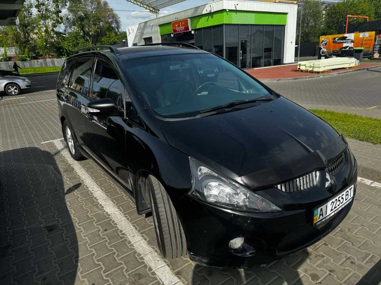 Mitsubishi Grandis 2005 року