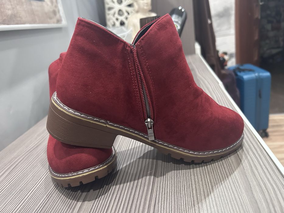 Botki nowe bordo