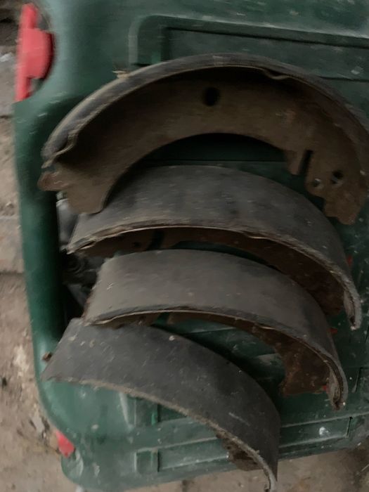 Задні тормозні колодки Нові. ваз 2101 2103 2104 2106 2107