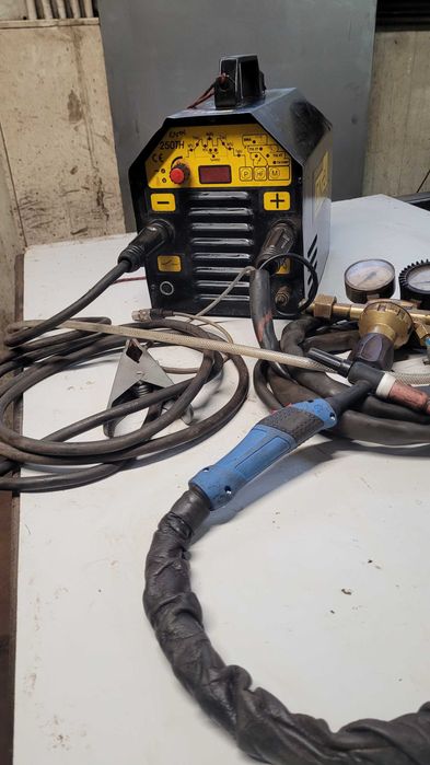 TIG spawarka invertorowa Enel 250 TH 400V