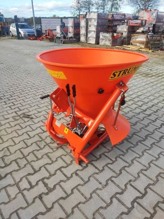 Posypywarka solarka piaskarka do ciągnika 200L 300L 400L Lejek