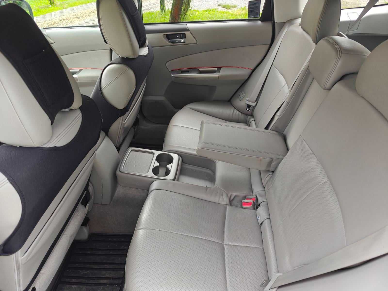 Subaru Forester XT 2.5 turbo 169kw/230koni - automat