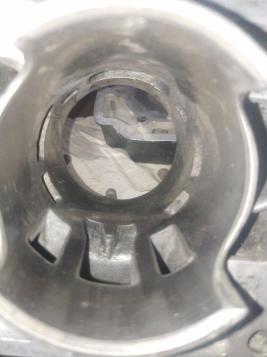 Поршнева ,циліндри головки .Gilera 64mm