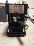 Ekspres Kolbowy DeLonghi EC260.BK