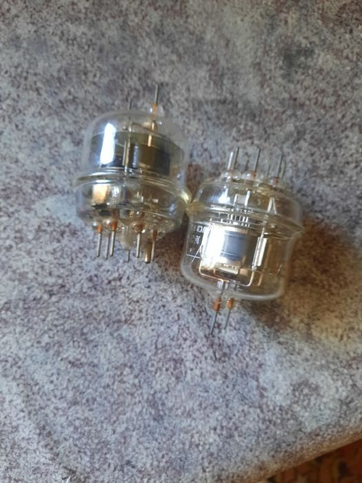 Продам Радиолампы гу32