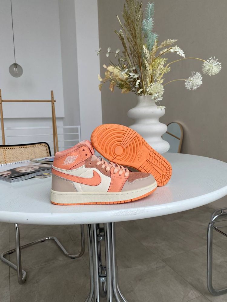 Sneakersy Nike Air Jordan 1 orange