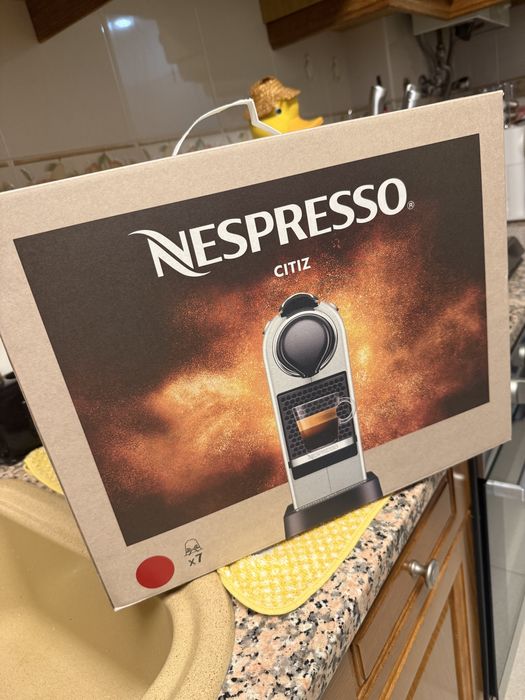 Nespresso Cityz Nova selada